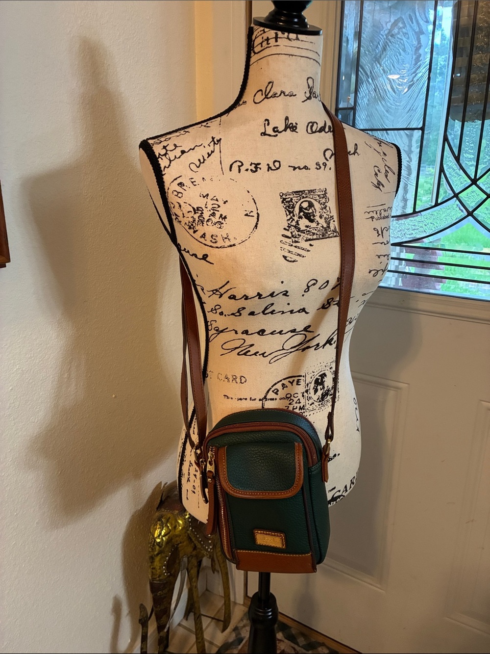 b.o.c. Green and Brown Crossbody Phone Bag